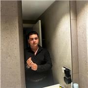 Soy Nicola, un apasionado de la enseñanza, con una media de 9 en bachillerato. Me encanta enseñar y ayudar a mis alumnos